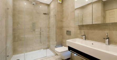 Modern Bathroom London